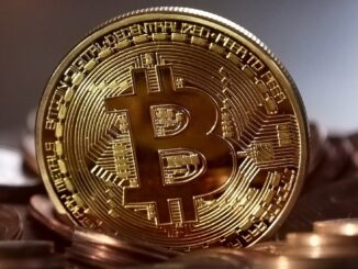 Monedă cu simbolul Bitcoin. FOTO MichaelWuensch