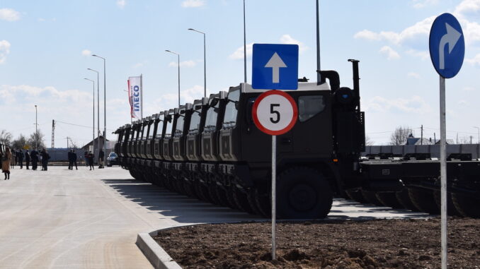 Inaugurarea fabricii IVECO de la Petrești, Dâmbovița. FOTO CJD