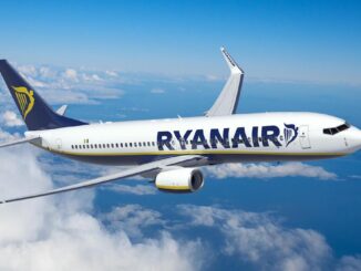 Avion RyanAir. FOTO AIS