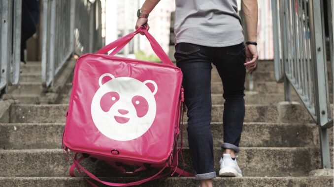 Livrator foodpanda. FOTO Total PR