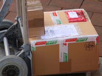 Livrare prin curier. FOTO planet_fox