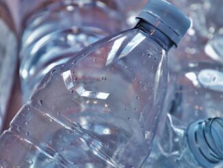 Sticle de plastic. FOTO pasja1000