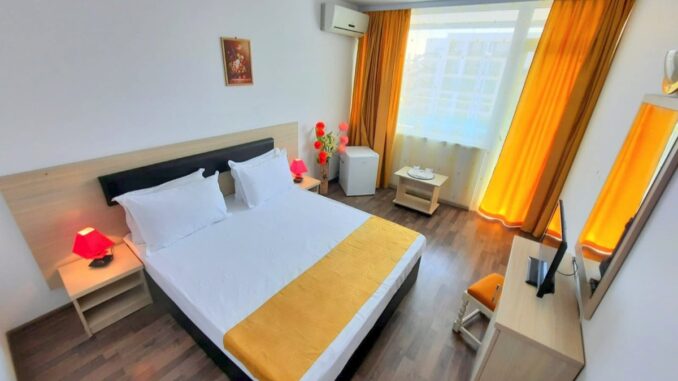 Cameră de hotel pe litoralul românesc. FOTO Innovation Travel