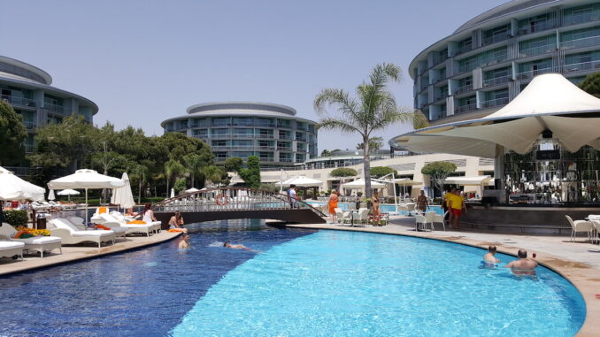 Vacanța în Antalya. FOTO Paralela 45