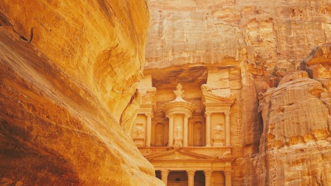 Petra, Iordania. FOTO StockSnap