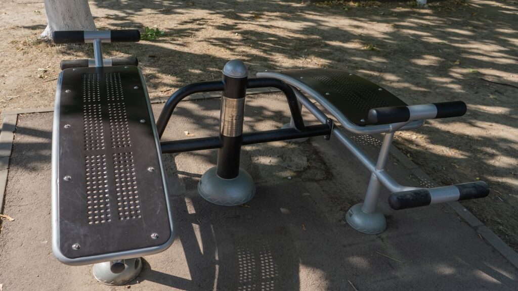 Aparate de fitness, în parcul din Călărași. FOTO Paul Alexe / BizPLUS
